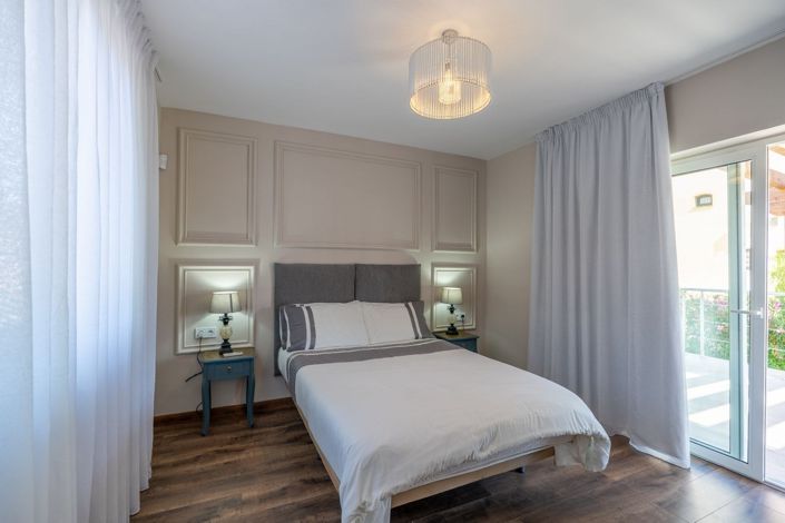 Image No.7-4 Bed Villa for sale