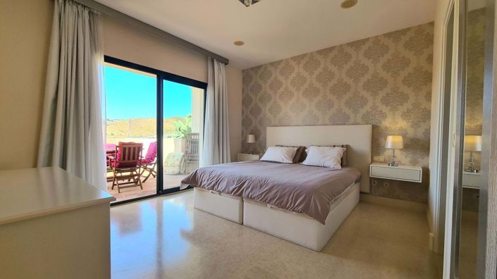 Image No.5-Appartement de 2 chambres à vendre à Benahavis