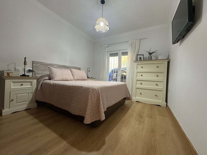 Image No.2-Appartement de 2 chambres à vendre à Atalaya