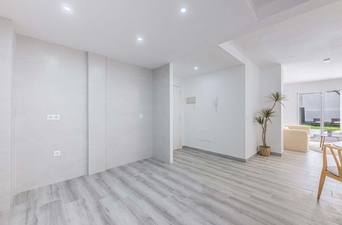 Image No.17-2 Bed Apartment for sale