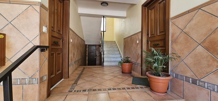 Image No.18-3 Bed Apartment for sale