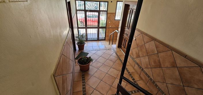 Image No.19-3 Bed Apartment for sale