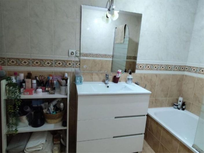 Image No.10-Appartement de 2 chambres à vendre à Estepona