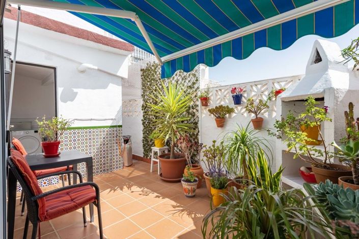 Image No.17-2 Bed Villa for sale