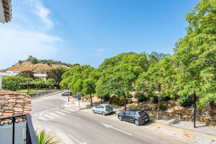 Image No.25-2 Bed Villa for sale