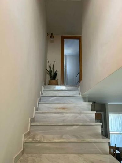 Image No.16-2 Bed Townhouse for sale