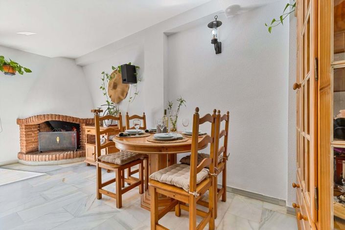 Image No.9-Appartement de 2 chambres à vendre à Mijas Costa