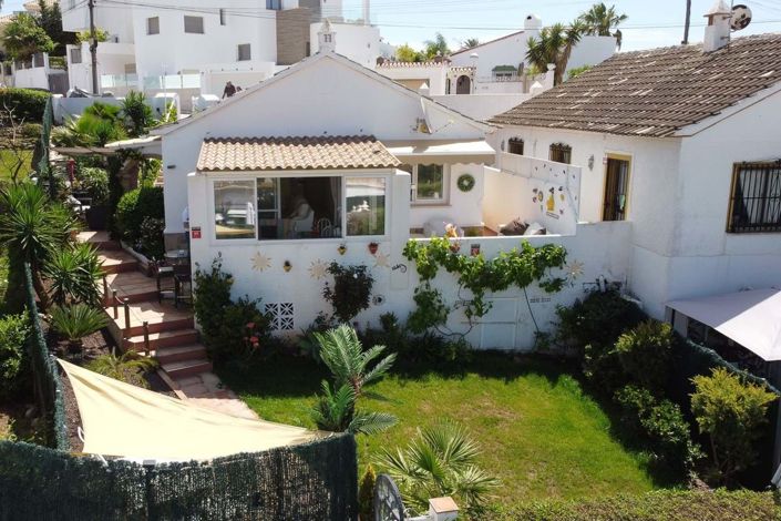 Image No.10-2 Bed Villa for sale