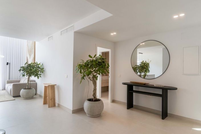 Image No.15-3 Bed Apartment for sale