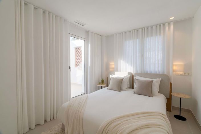 Image No.18-3 Bed Apartment for sale