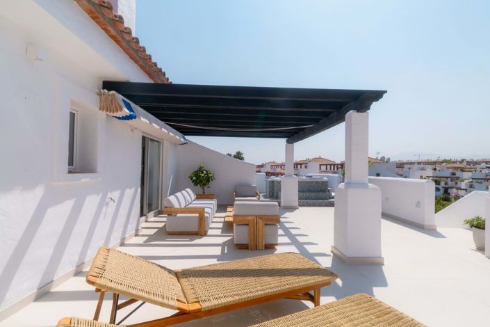 Image No.36-3 Bed Apartment for sale