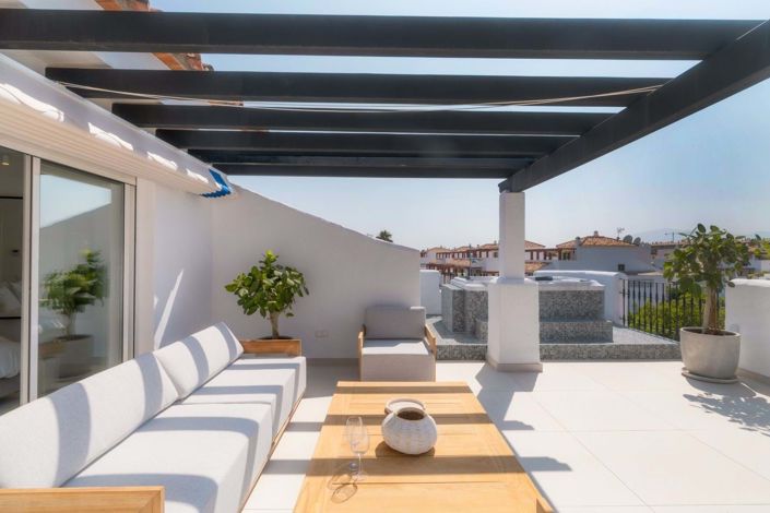 Image No.42-3 Bed Apartment for sale