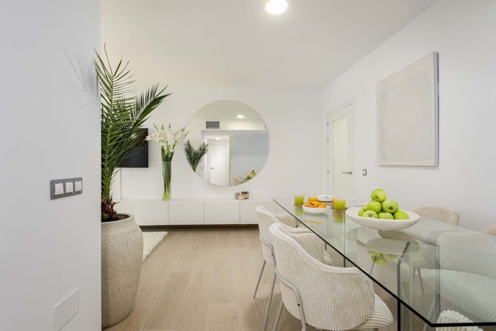 Image No.8-2 Bed Apartment for sale