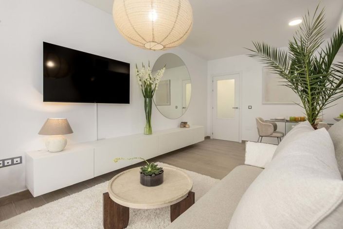 Image No.9-2 Bed Apartment for sale