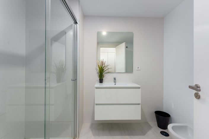 Image No.21-2 Bed Apartment for sale