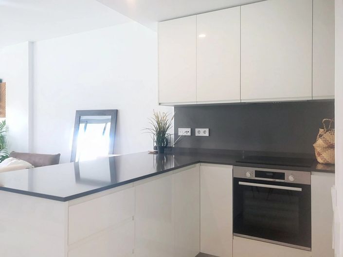 Image No.9-2 Bed Apartment for sale