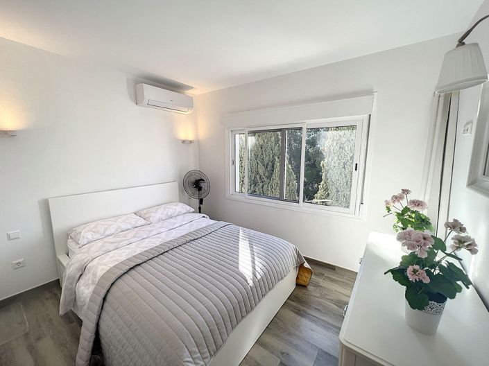 Image No.5-3 Bed Townhouse for sale