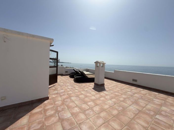 Image No.19-5 Bed Villa for sale