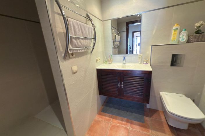 Image No.23-5 Bed Villa for sale