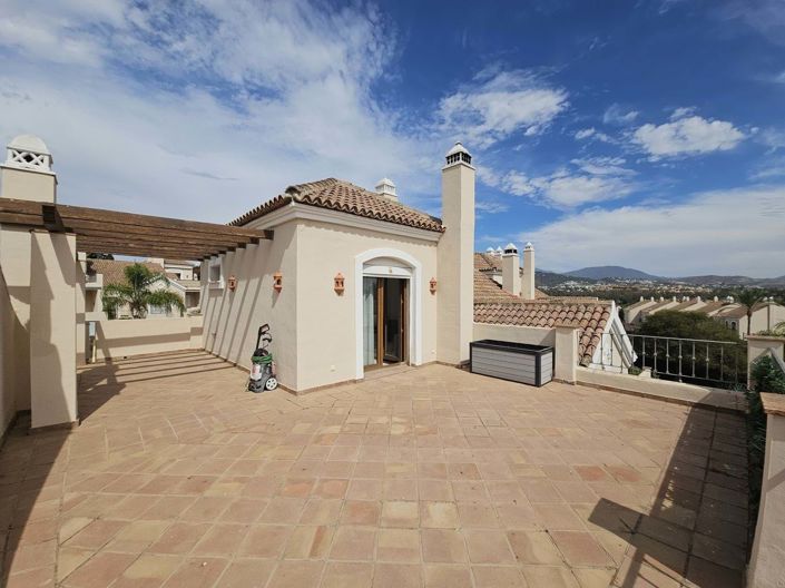 Image No.13-4 Bed Townhouse for sale