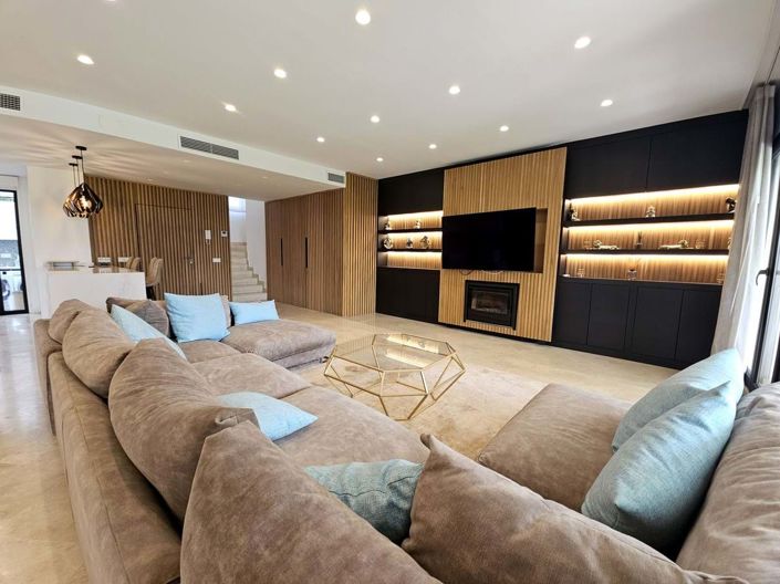 Image No.9-4 Bed Townhouse for sale