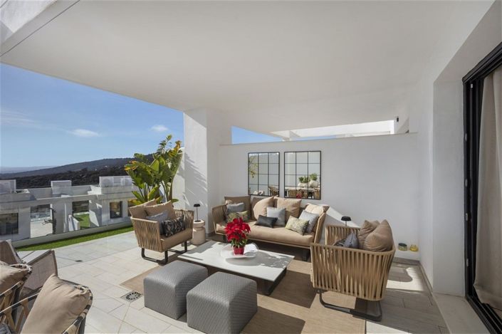 Image No.20-3 Bed Townhouse for sale