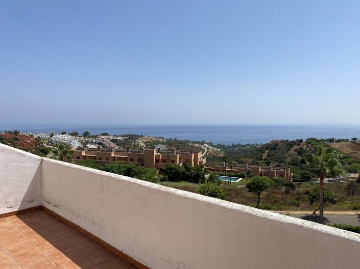 Image No.21-3 Bed Townhouse for sale