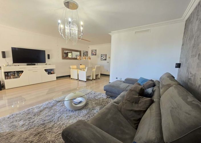 Image No.11-3 Bed Apartment for sale