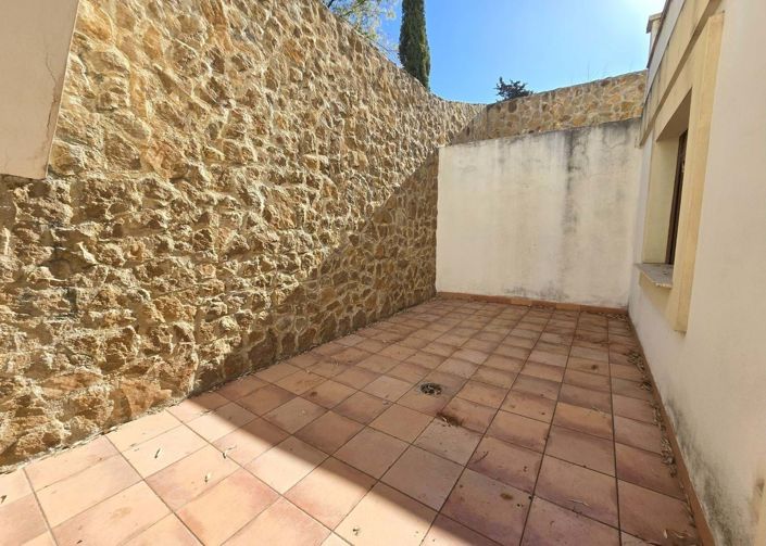 Image No.18-3 Bed Apartment for sale