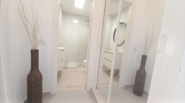 Image No.16-2 Bed Apartment for sale