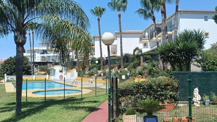 Image No.18-2 Bed Apartment for sale