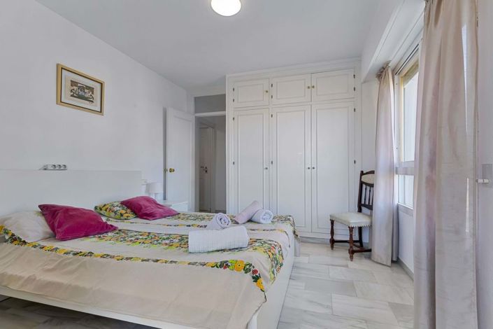 Image No.11-2 Bed Apartment for sale