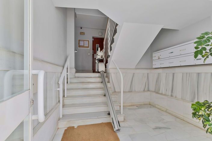 Image No.17-2 Bed Apartment for sale