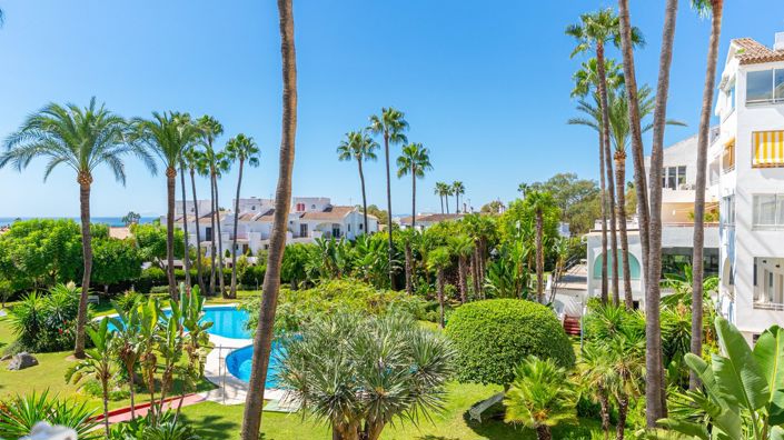 Image No.1-Appartement de 2 chambres à vendre à Estepona
