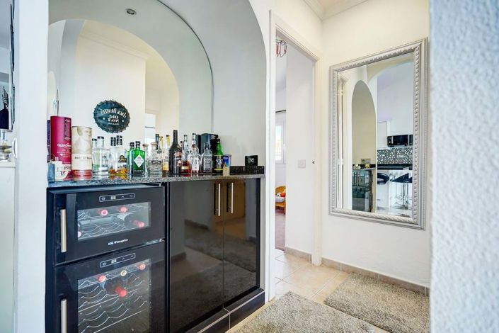 Image No.12-2 Bed Apartment for sale