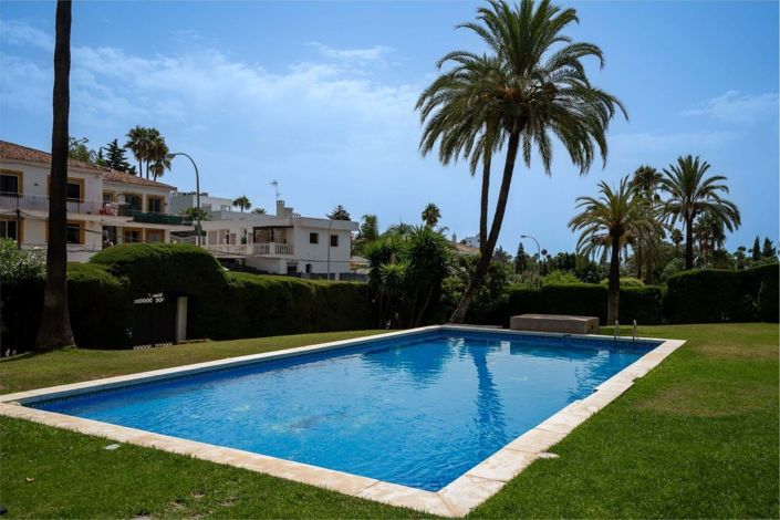 Image No.1-3 Bed Apartment for sale