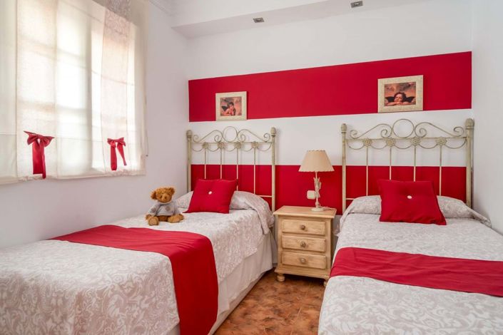 Image No.5-3 Bed Apartment for sale