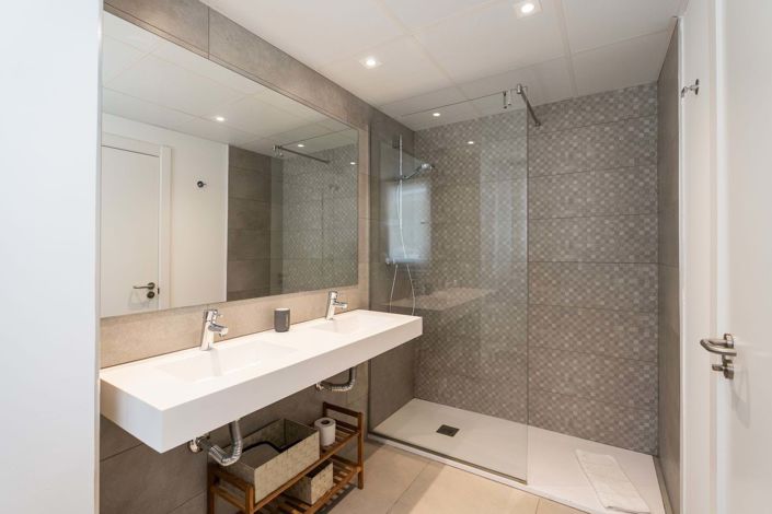 Image No.25-3 Bed Apartment for sale