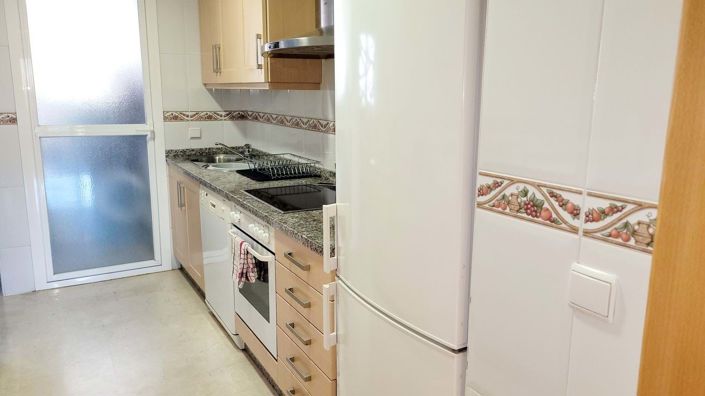 Image No.8-3 Bed Apartment for sale