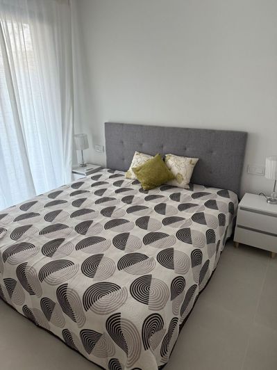 Image No.4-2 Bed Apartment for sale