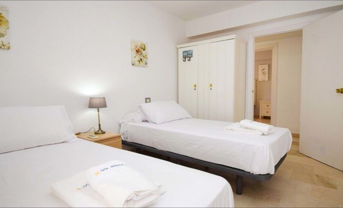 Image No.18-3 Bed Apartment for sale