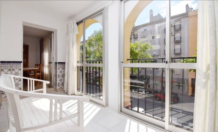 Image No.21-3 Bed Apartment for sale