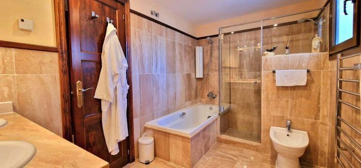 Image No.16-Appartement de 2 chambres à vendre à Mijas