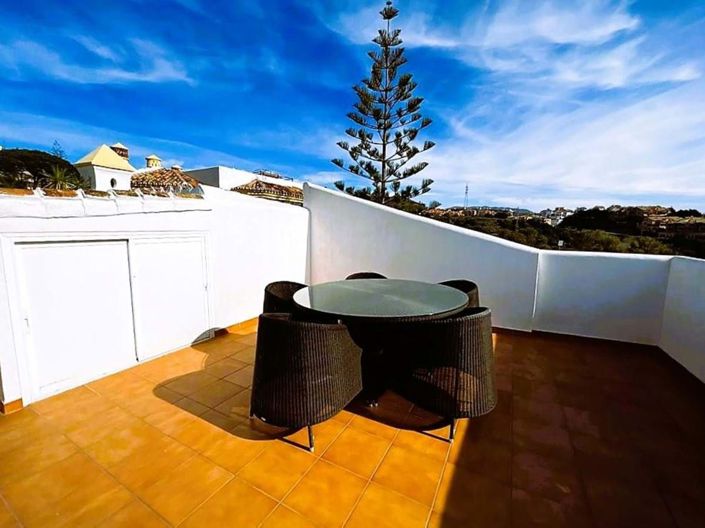 Image No.1-2 Bed Apartment for sale