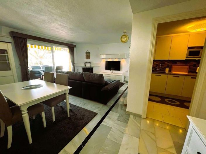 Image No.9-Appartement de 2 chambres à vendre à Calahonda