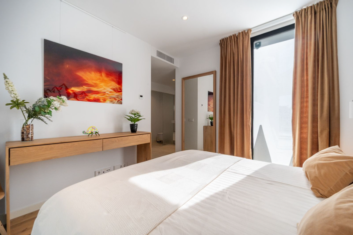 Image No.25-3 Bed Apartment for sale