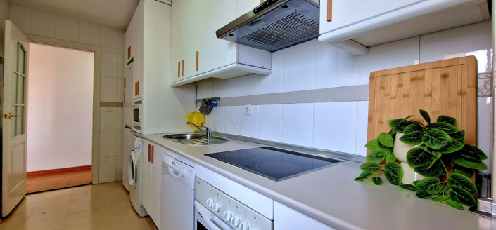 Image No.8-2 Bed Apartment for sale