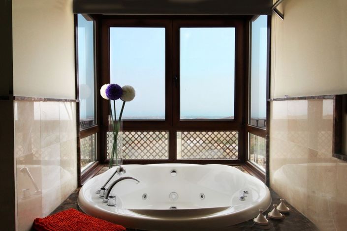 Image No.15-5 Bed Villa for sale