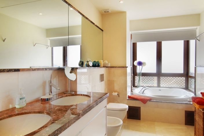 Image No.16-5 Bed Villa for sale