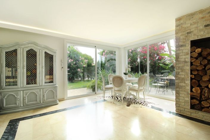 Image No.10-3 Bed Apartment for sale